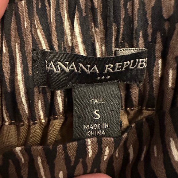 NWOT BANANA REPUBLIC Tiered Mini Skirt in Black/Brown (Size S, TALL) - Picture 4 of 4